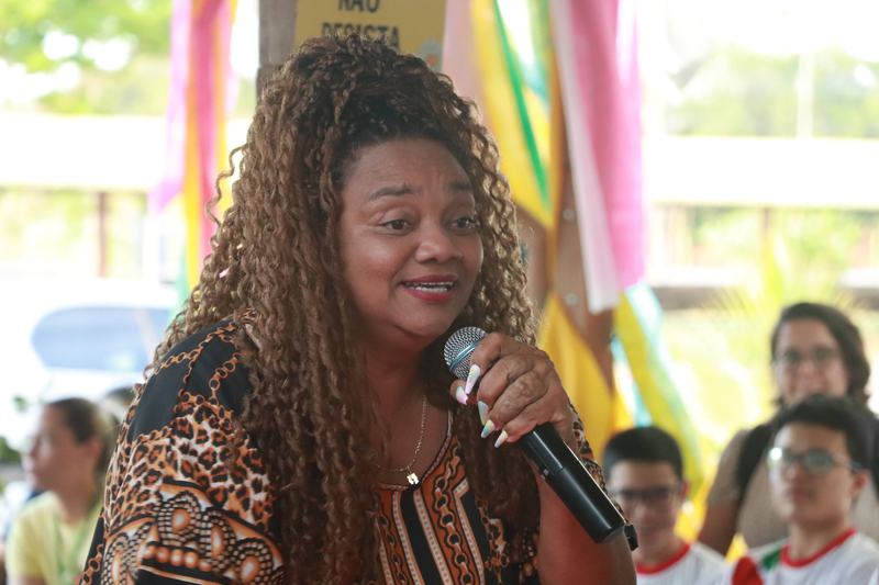 Negra Aurea foi uma das atrações culturais do sarau que aconteceu no redário do Campus Macapá